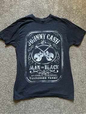 Heather Black Johnny Cash 'Man in Black' Short Sleeve Graphic Tee